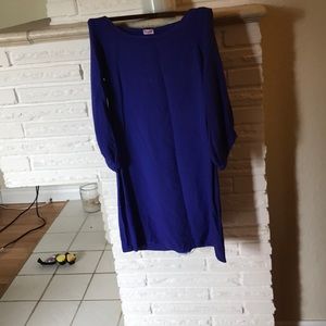 Blue dress with pink zipper